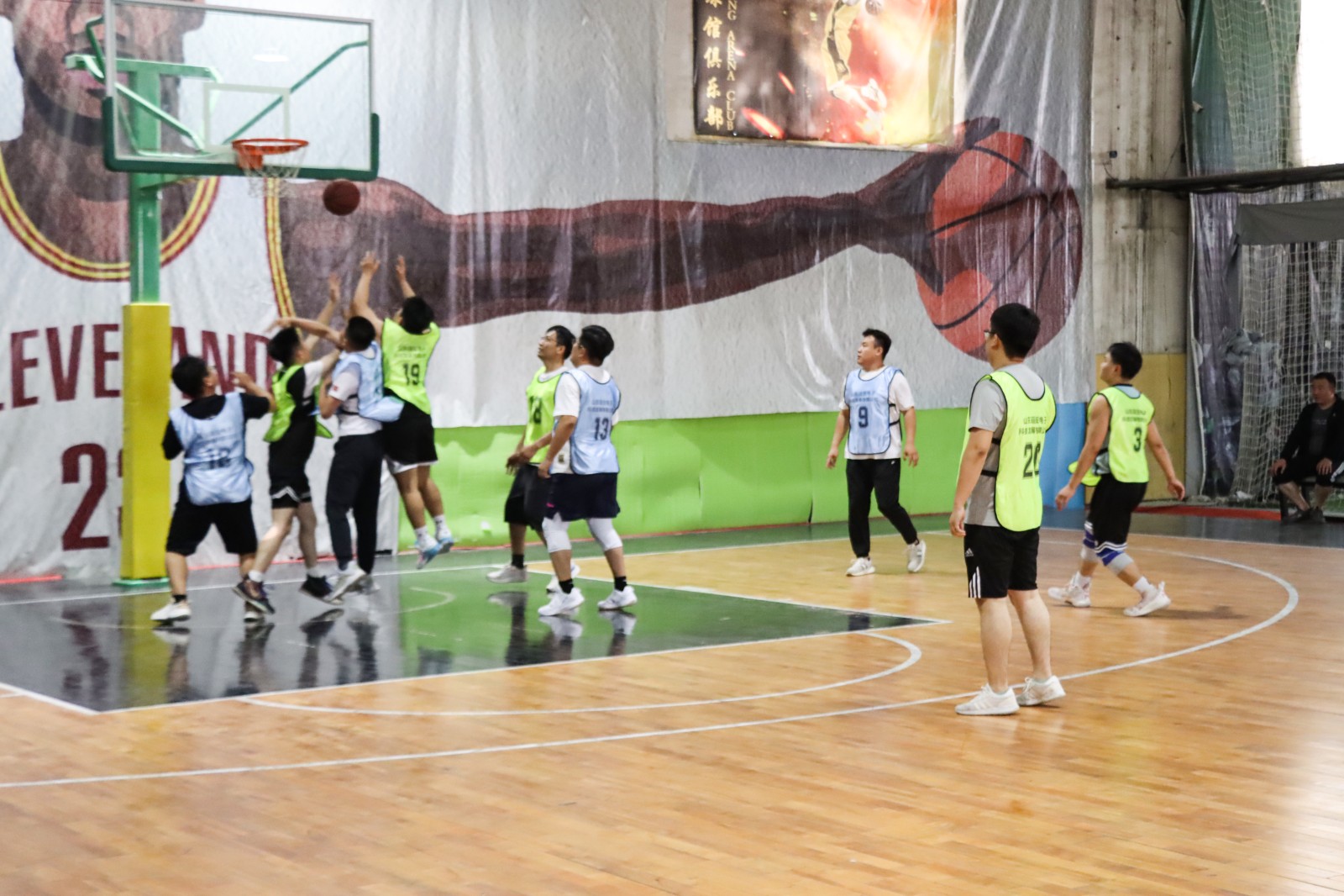 籃球1.jpg 籃球1.jpg