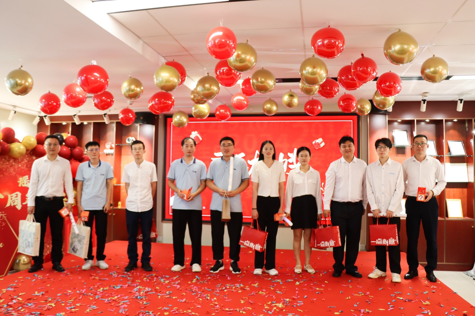 IMG_4276.jpg IMG_4276.jpg